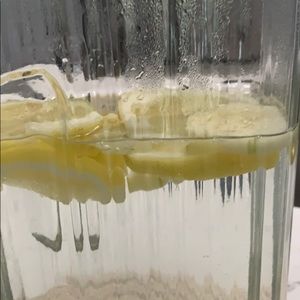 Meet your Posher, Delia